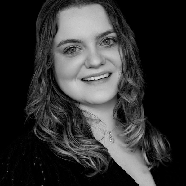 LISA KROON