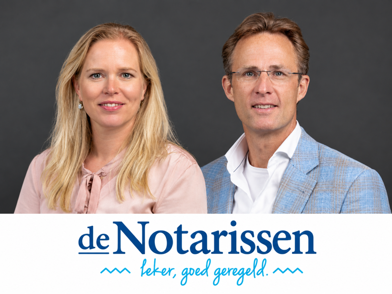 Professioneel Portret met deNotarissen-logo.png