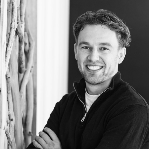 JESSE SCHEER
